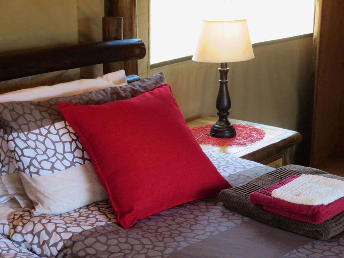 Iphofolo Lodge & Tented Camp Vivo Екстериор снимка