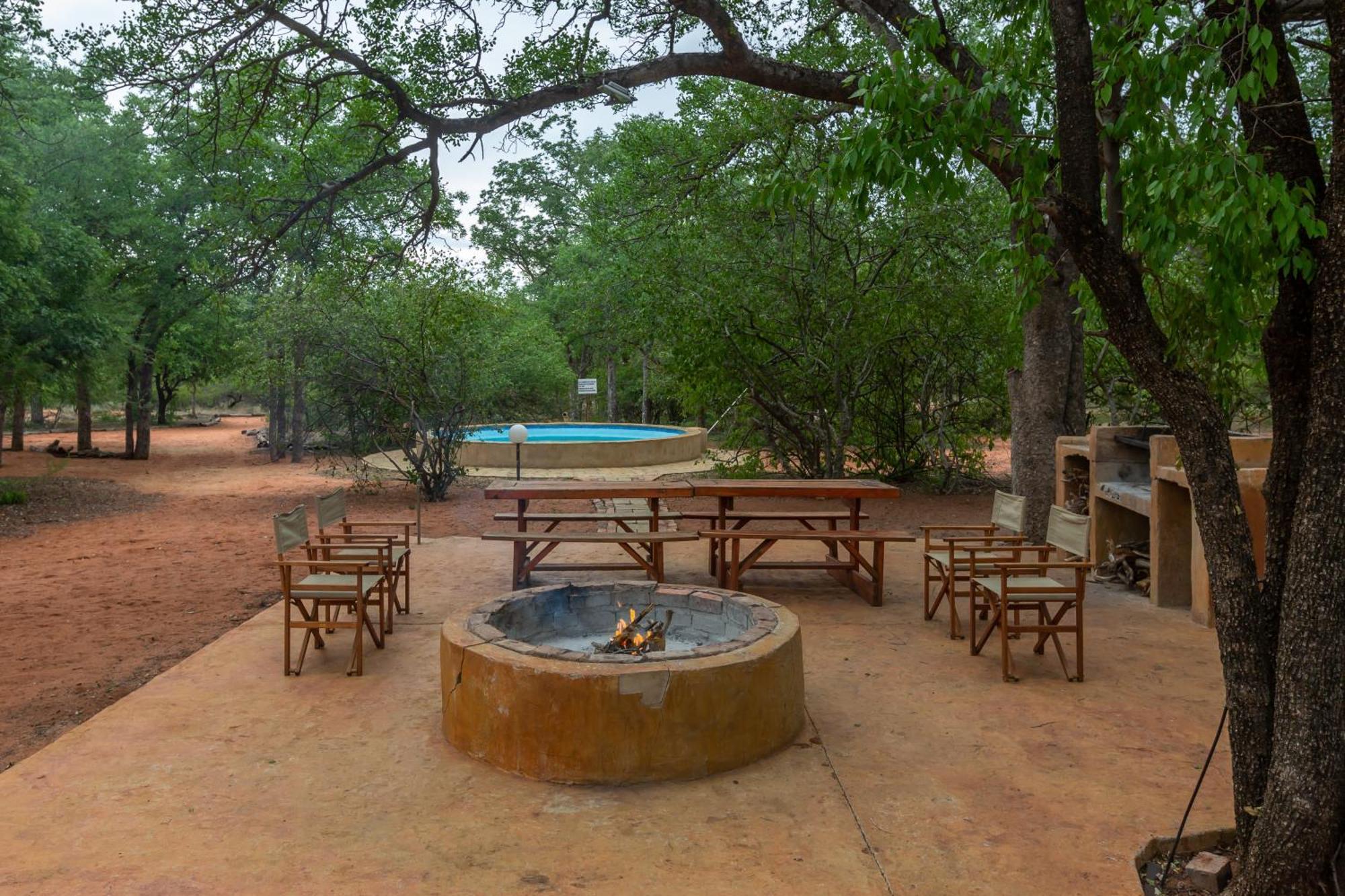 Iphofolo Lodge & Tented Camp Vivo Екстериор снимка