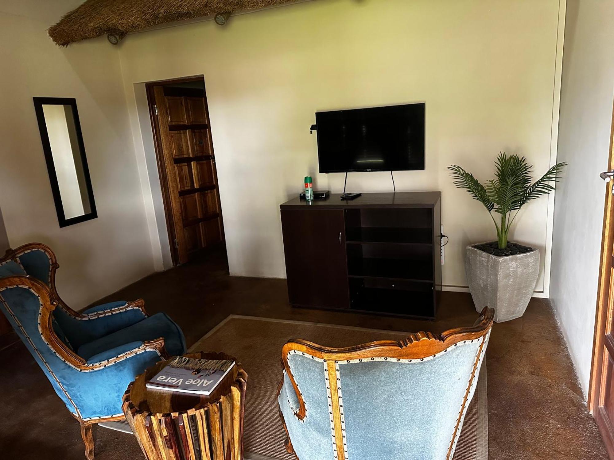 Iphofolo Lodge & Tented Camp Vivo Екстериор снимка