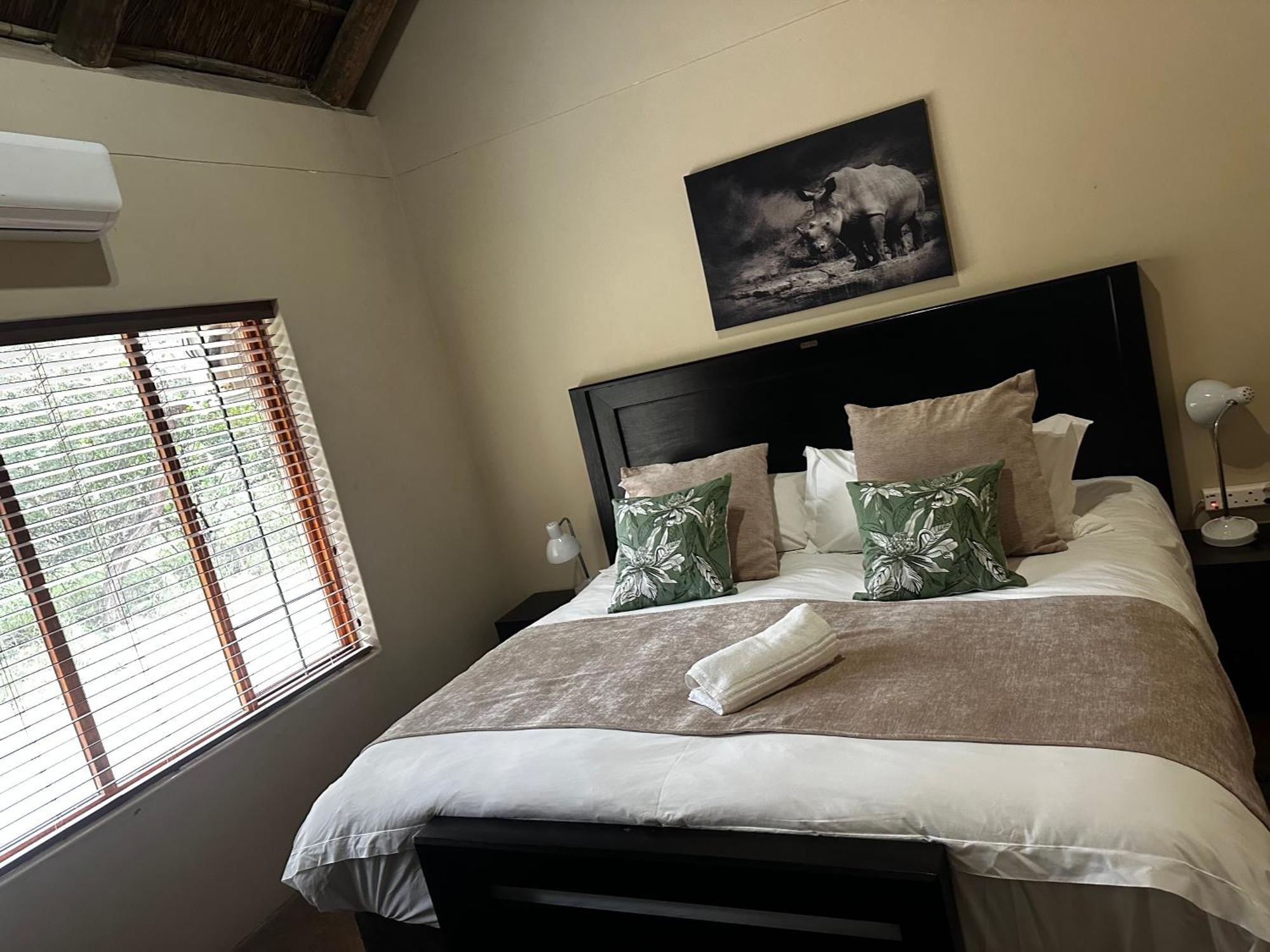 Iphofolo Lodge & Tented Camp Vivo Екстериор снимка